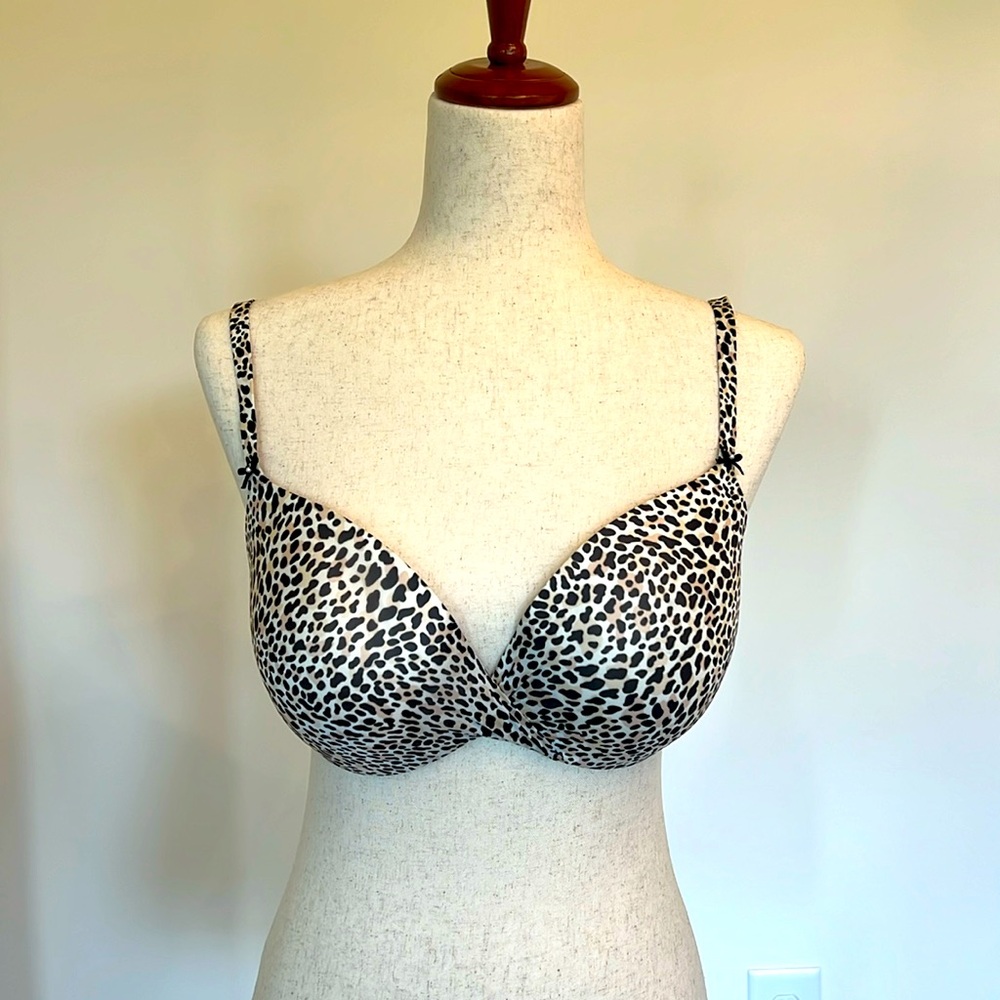 Victoria’s Secret Plunge Bra